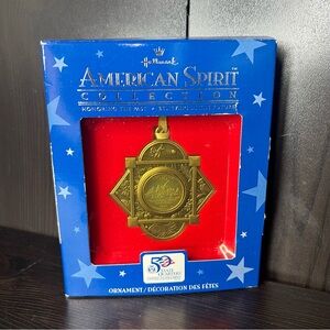 Hallmark American Spirit collection Christmas ornament 50 state quarters